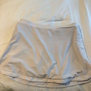 white nike tennis skirt